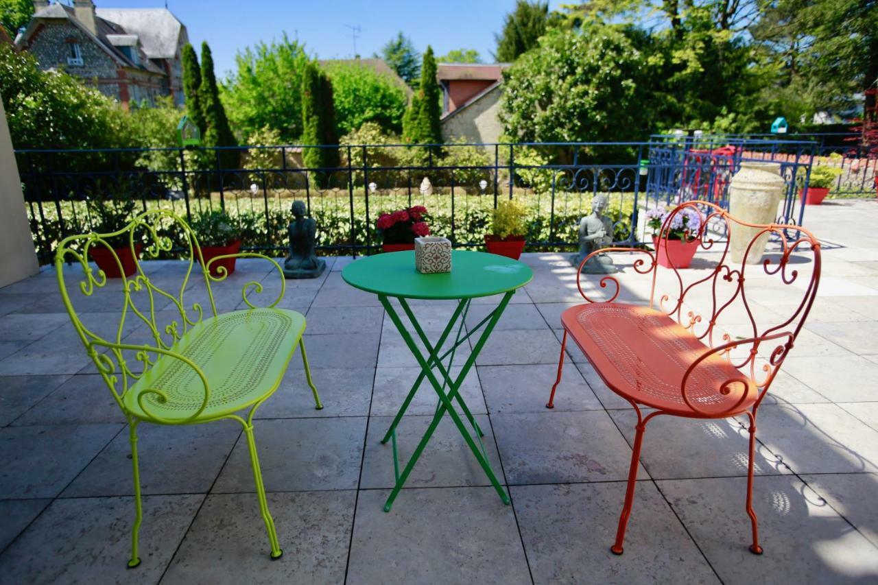 Le Talisman Bed & Breakfast Saint-Germain-en-Laye Bagian luar foto